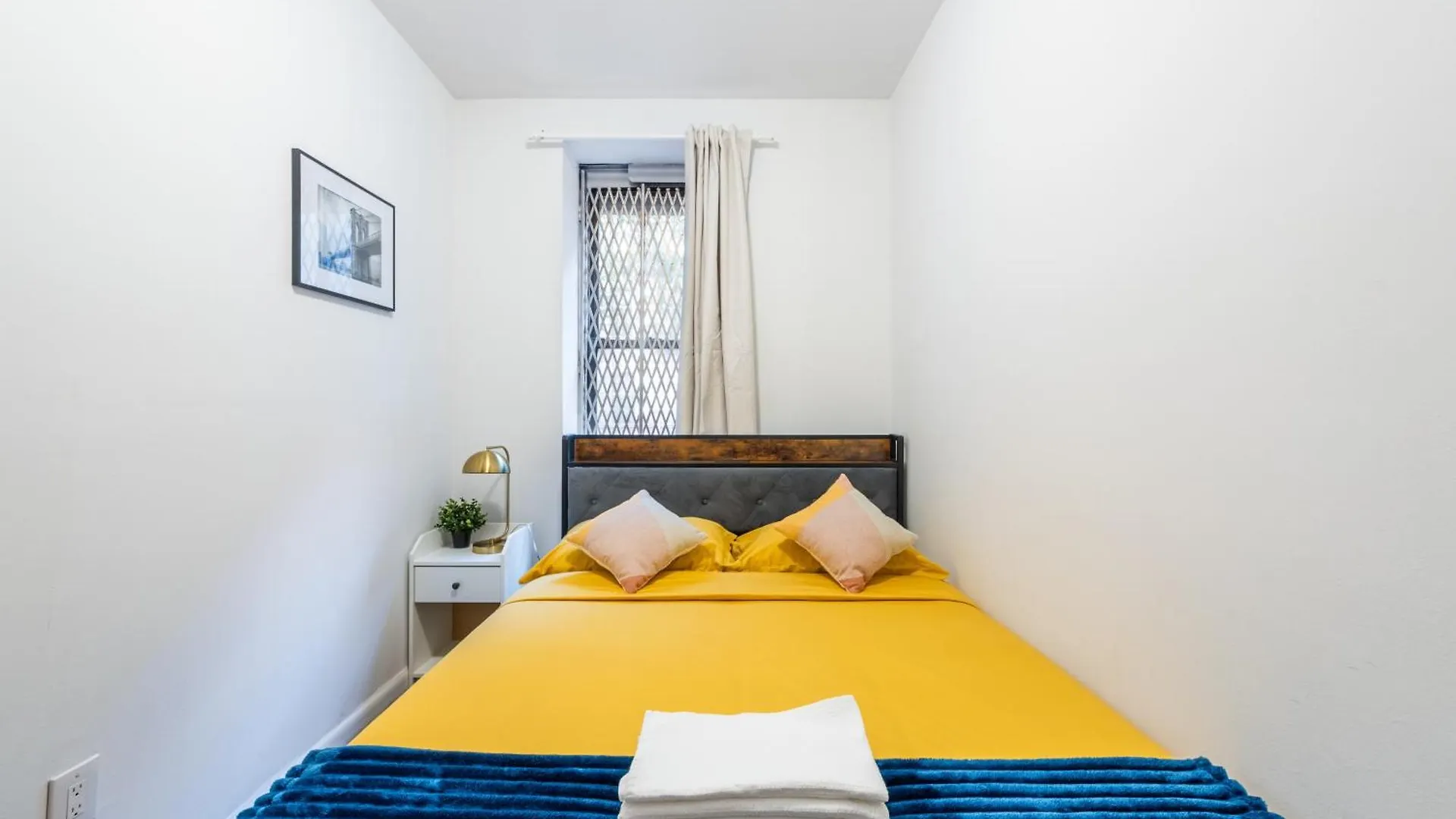 Apartment Charming 2-Bedroom Haven In Manhattan New York